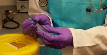 how to dispose of ppe correctly