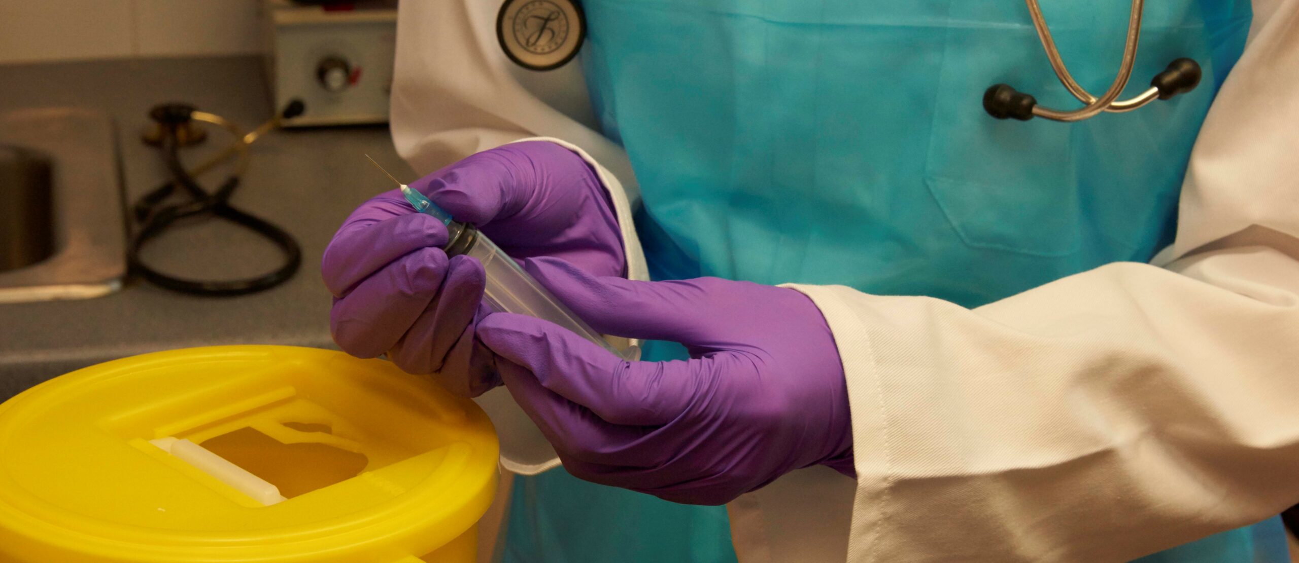 how to dispose of ppe correctly