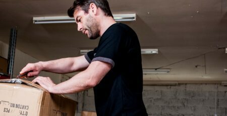 What's the difference between cotton and polyester